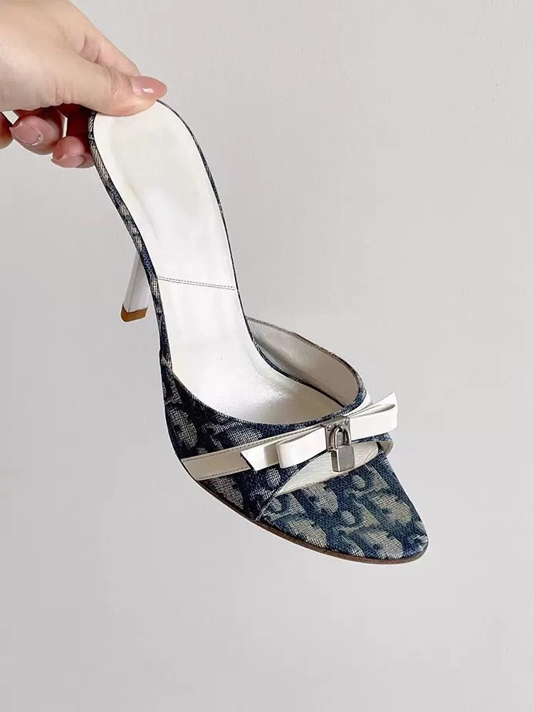 “D” High Heels