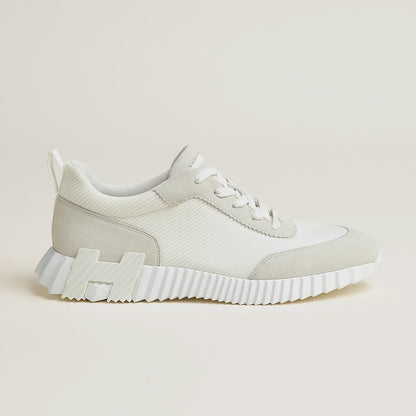 HER Sneaker
